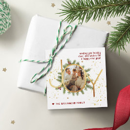 Étiquettes Cadeau Trendy Joy Pine Boughs Wreath Christmas Photo
