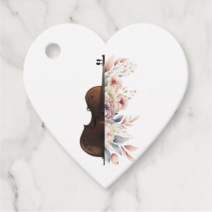 Étiquettes Cadeau Violon parmi les fleurs. Bouquet de fleurs.