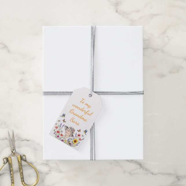 Étiquettes cadeaux floraux de Grand-mère (Avec de la ficelle)