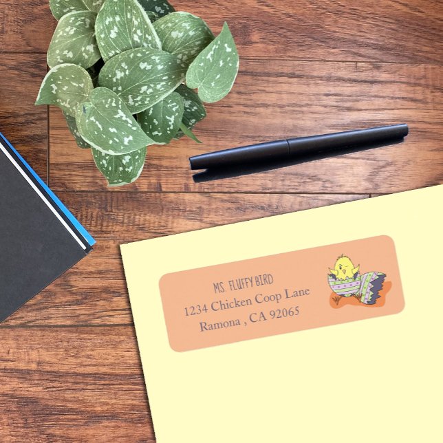 Étiquettes d'adresse de retour de la coquille d'oe (Cute chick Easter return address labels )