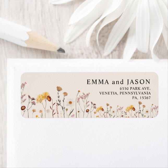 Étiquettes d'adresse de retour de mariage à fleurs (En situation)