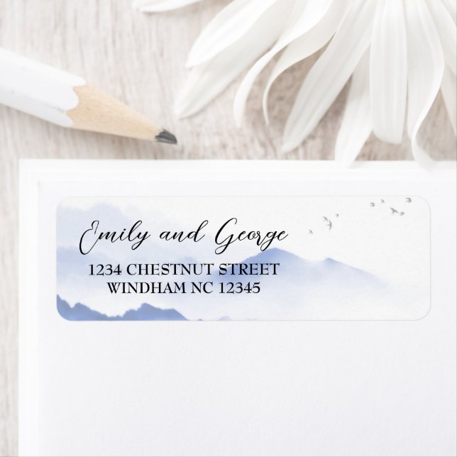 Étiquettes de l'adresse de retour du mariage Blue  (En situation)