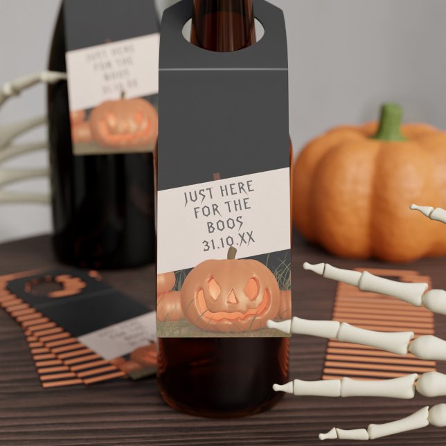 Étiquettes Pour Bouteilles Citrouille d'Halloween juste ici pour les Huées (Carved pumpkin Halloween Bottle Tags with space for your message)