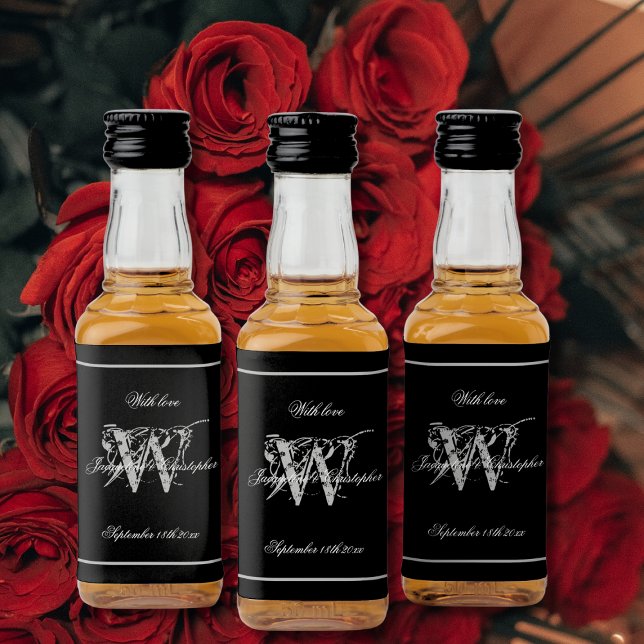Étiquettes Pour Bouteilles De Liqueur Noir & Argent Élégant Monogram Chic Mariage Mini (Black and Silver Elegant Monogram Chic Wedding Mini Liquor Bottle Labels.)