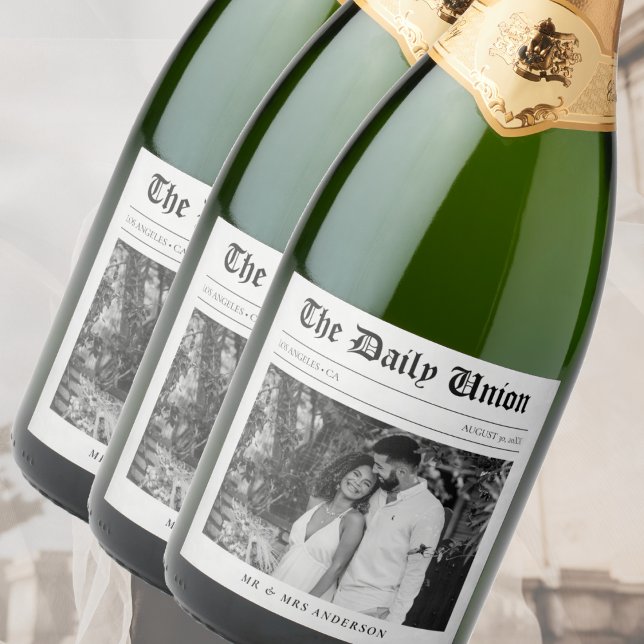 Étiquettes Pour Bouteilles De Vin Mousseux Article journal Mariage Réception (Newspaper Article Wedding Reception Sparkling Wine Label
)