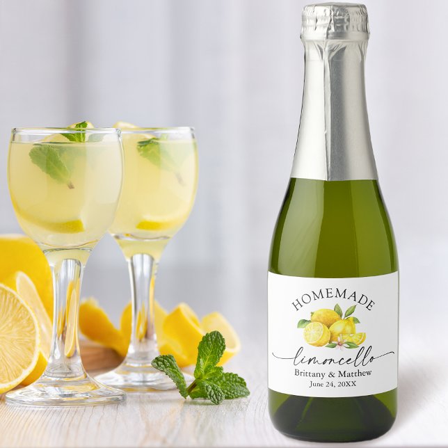 Étiquettes Pour Bouteilles De Vin Mousseux Calligraphie de Limoncello maison Aquarelle Citron (Customize to change your personalized text size or text style.)