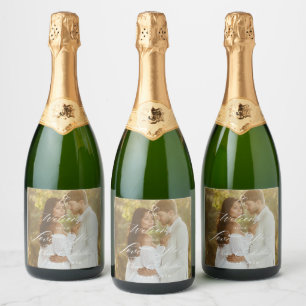Étiquettes Pour Bouteilles De Vin Mousseux Élégant Script Photo Love Story Mariage