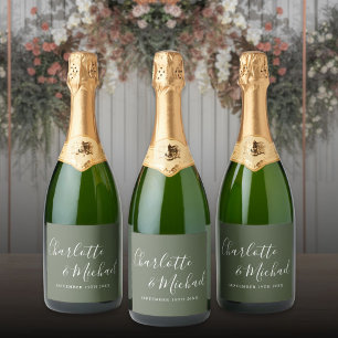 Étiquettes Pour Bouteilles De Vin Mousseux Élégant signature Script Mariage vert olive