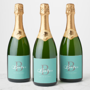 Étiquettes Pour Bouteilles De Vin Mousseux Monogramme de nom de mariage sarcelle moderne mini