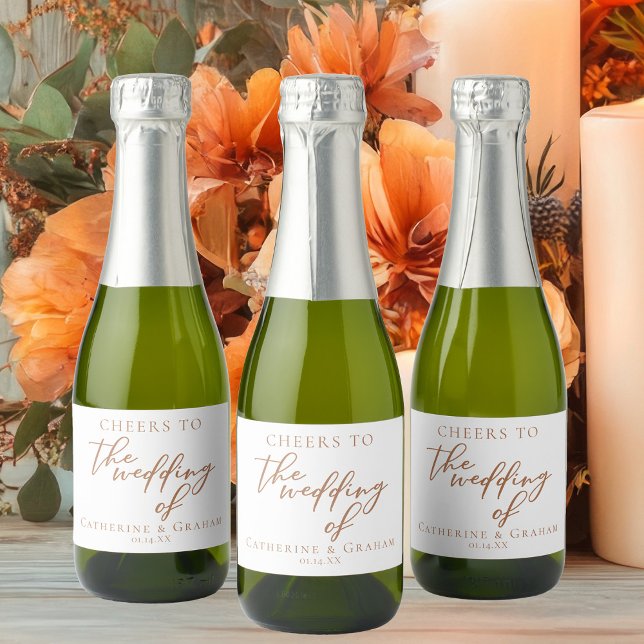 Étiquettes Pour Bouteilles De Vin Mousseux Sienna Brown Typographie minimaliste Mariage Mini (Créateur téléchargé)