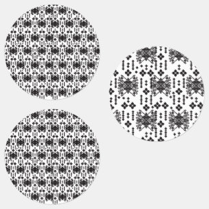 Étiquettes Un design monochrome symétrique avec des détails