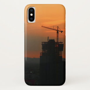 Étonnant étui téléphonique avec grue à tour a