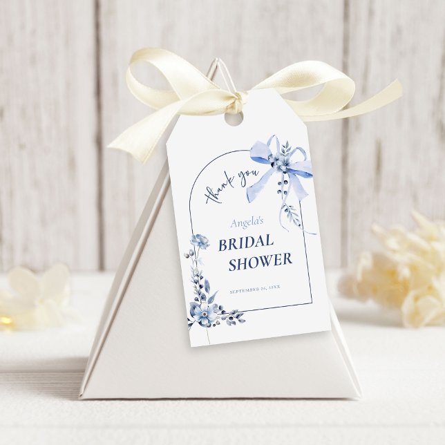 Etwas Blue Floral Bow Brautparty Geschenkanhänger (Von Creator hochgeladen)