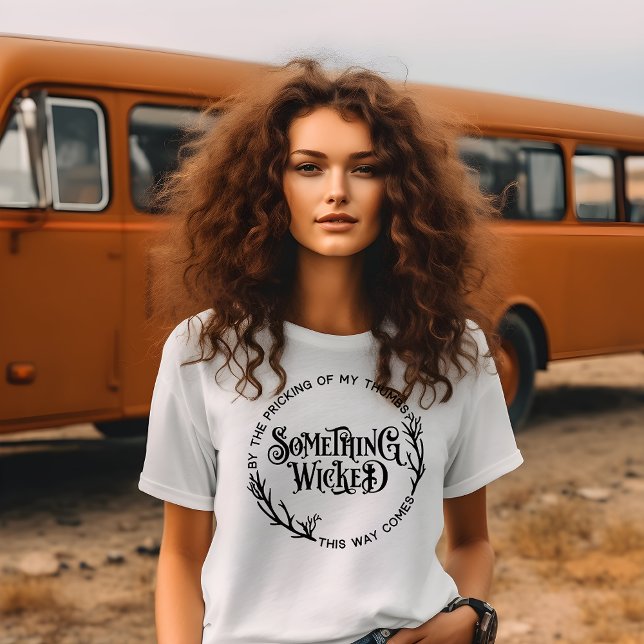 Etwas Wikisches Halloween T-Shirt (Von Creator hochgeladen)