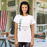 Eucalyptus Family Wiedersehen T - Shirts<br><div class="desc">Dieser T - Shirt ist mit einem stilvollen Aquarell Eukalyptus-Srig mit eleganter Typografie dekoriert. Einfach anpassbar. Ändern Sie mithilfe des Entwurfstools die Textgröße, den Stil oder die Farbe. Weil wir unsere Kunstwerke erstellen, werden Sie dieses exakte Bild von anderen Designern nicht finden. Original Wasserfarbe © Michele Davies.</div>