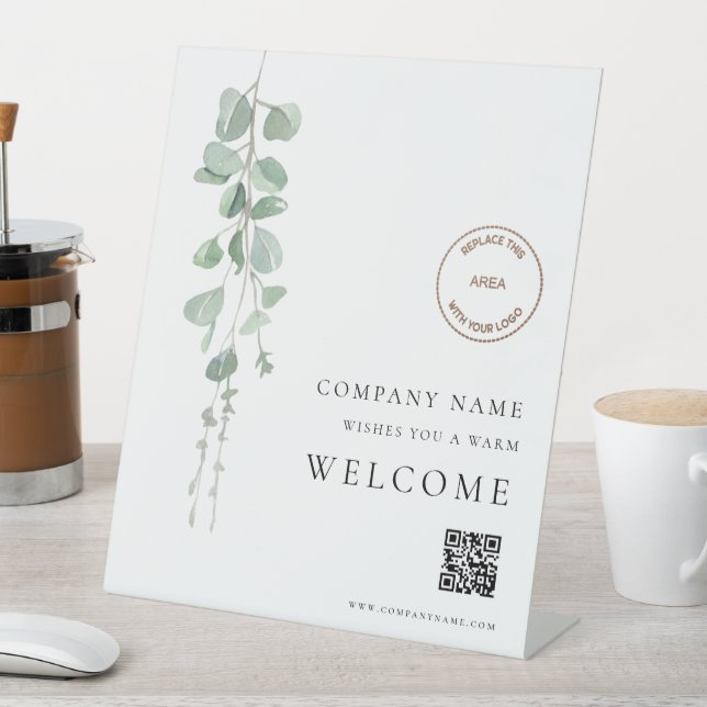 Eucalyptus Welcome Company Ihr Logo-QR-Code Sockelschild (In Situ)