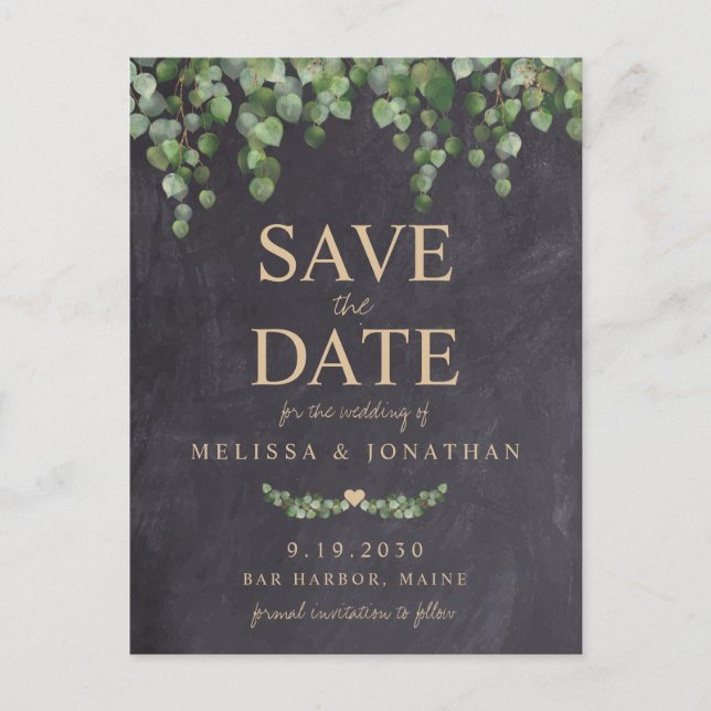 Eukalyptus Chalkboar Save the Date Ankündigungspostkarte (Vorderseite)