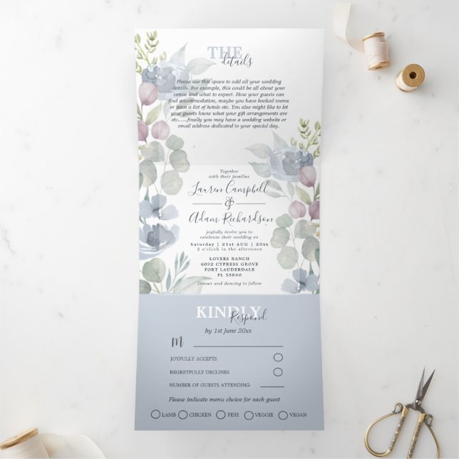 Eukalyptus floral Dusty Blue Wedding Dreifach Gefaltete Einladung (Innenseite)