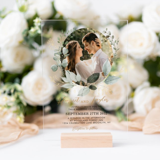 Eukalyptus-Foto Hochzeit in edlem Gold und Grün Acryleinladungen (Von Creator hochgeladen)