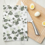 Eukalyptus Green-Blätter Geschirrtuch<br><div class="desc">Stellen Sie mit dem Eucalyptus Green Blätter Pattern Kitchen Towel eine Touch von naturlich inspirierter Eleganz in Ihre Küche ein. Dieses hübsche und funktionelle Handtuch präsentiert sich in einem fesselnden Muster von sanften grünen und dunkelgrünen Eukalyptus-Blätter und schafft ein erfrischendes und einladendes Ambiente. Das Küchendekor wurde so gestaltet, dass es...</div>