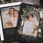 Eukalyptus-Grüne Weihnachten<br><div class="desc">Lassen Sie sich mit unserer "Botanischen Eukalyptus Greenery Custom Christmas Holiday Card" vom Charme des Cotattecore verzaubern. Diese Karte zeichnet sich durch eine reizende Eukalyptuspflanze und einen botanischen Kranz in Aquarelltönen aus, ergänzt durch minimales Blattwerk für eine schlichte, aber elegante Touch. Das 1-Foto-Design spiegelt das Wesen eines Vintagen Urlaubs wider...</div>