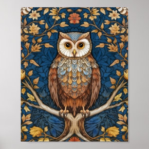 Eule auf einem Ast, blauer Herbsthintergrund, Juge Poster
