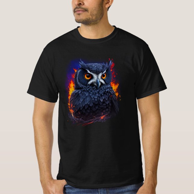 Eule, der Nachtvogel T-Shirt (Vorderseite)