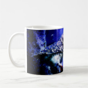 Eule in blauer Tasse