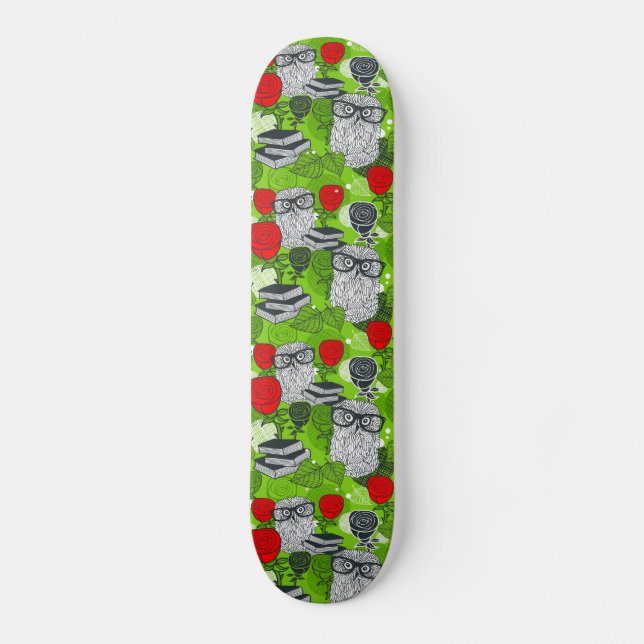 Eule in rote Rosen Skateboard (Vorderseite)