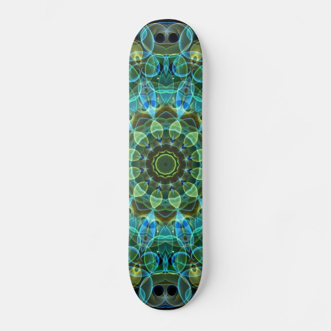 Eule mustert Kaleidoskop Skateboard (Vorderseite)