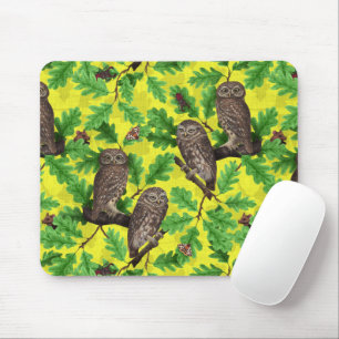 Eulen im Wald auf zitronengelb Mousepad
