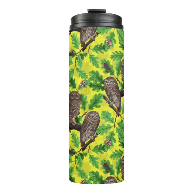 Eulen im Wald auf zitronengelb Thermosbecher (Vorderseite)