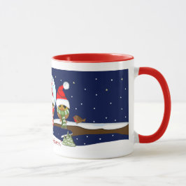 Eulen mit Weihnachtsmannmütze- und Tasse
