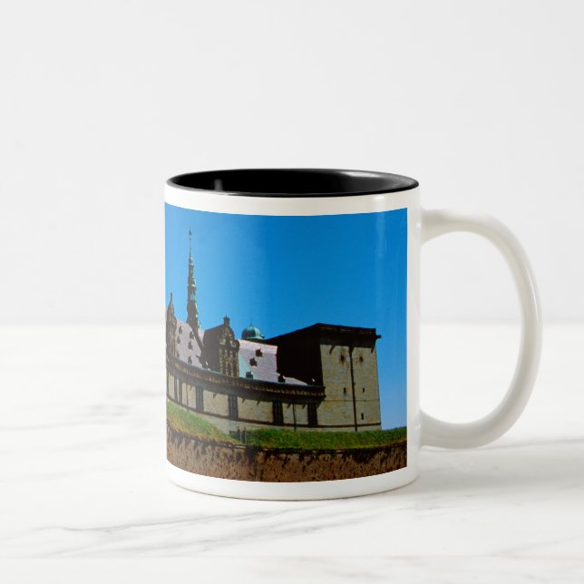 Europa, Dänemark, Helsingör alias Elsinore), Zweifarbige Tasse (Rechts)
