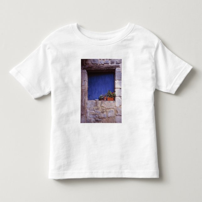 Europa, Frankreich, Cereste. Farbe durch eine blau Kleinkind T-shirt (Vorderseite)