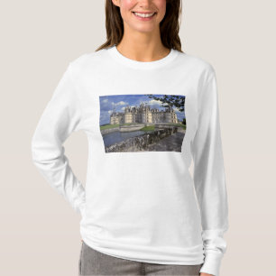 Europa, Frankreich, Chambord. Imposantes Schloss T-Shirt