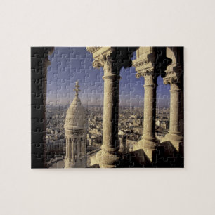 Europa, Frankreich, Paris, Blick auf Paris durch