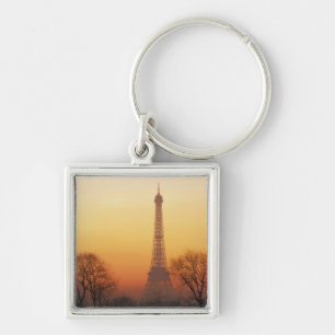 Europa, Frankreich, Paris. Eiffelturm (Mittel) Schlüsselanhänger