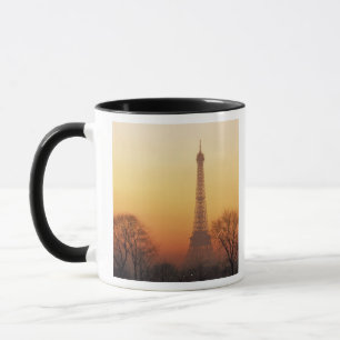 Europa, Frankreich, Paris. Eiffelturm (Mittelforma Tasse