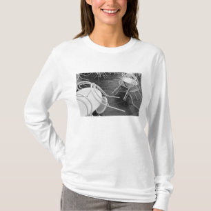 Europa, Frankreich, Paris. Stühle, Jardin du 4 T-Shirt