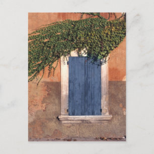 Europa, Frankreich, Roussillon Ivy bedeckt die Wan Postkarte