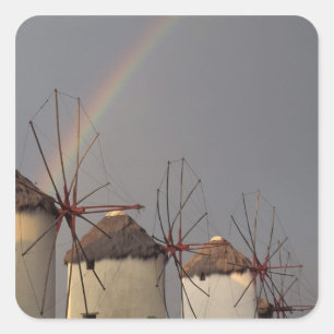 Europa, Griechenland, Mykonos. Windmühle mit Regen Quadratischer Aufkleber