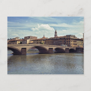 Europa, Italien, Florenz. Der Arno-Fluss fließt Postkarte