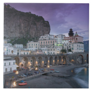 Europa, Italien, Kampanien (Amalfi-Küste) Atrani: Fliese