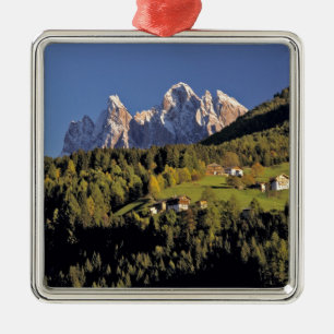 Europa, Italien, San Pietro. Die Wiege scheint Silbernes Ornament