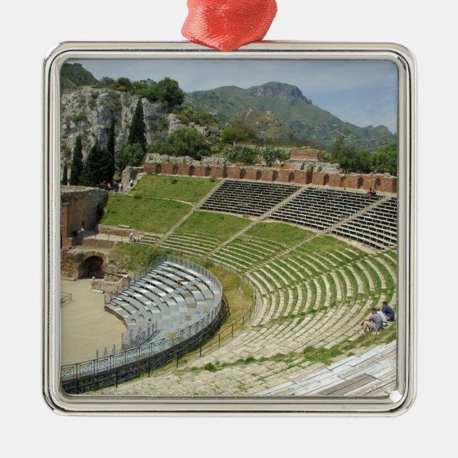 Europa, Italien, Sizilien, Taormina. 3. Jahrhunder Silbernes Ornament (Vorne)