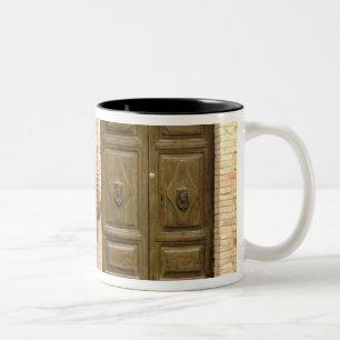 Europa, Italien, Toskana, Montalcino. Korb Zweifarbige Tasse