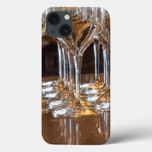 Europa, Italien, Toskana. Weingläser im Weingut Case-Mate iPhone Hülle