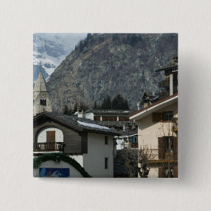 Europa, Italien, Valle d'Aosta, COURMAYEUR: Stadt Button