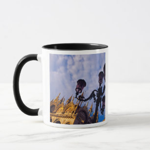 Europa, Italien, Venedig. Byzantinische Basilika u Tasse